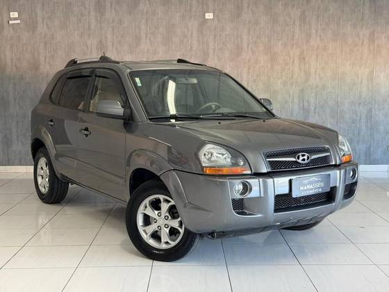 HYUNDAI TUCSON 2.0 MPFI GLS TOP 16V 143CV 2WD FLEX 4P AUTOMÁTICO